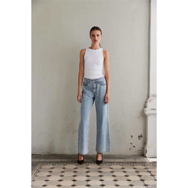 Reign Jean