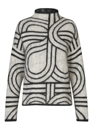 Signa Knit T-Neck
